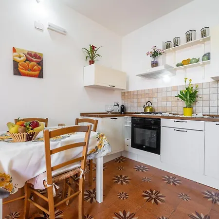 別荘 Gaia San Giovanni Suèrgiu